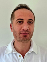 Mehmet Serif  KIZILAY -
Tiermedizinischer  Fachangestellter